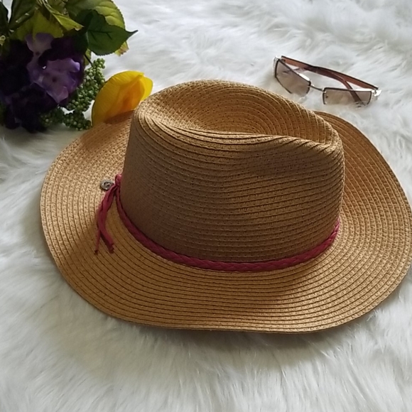 Marylin Monroe one size tan floppy beach hat - Picture 2 of 7
